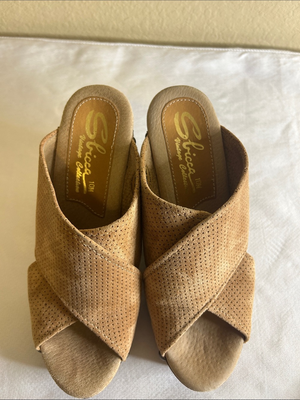 Sbicca Vintage Collection Suede Wedge Sandals Size 10M